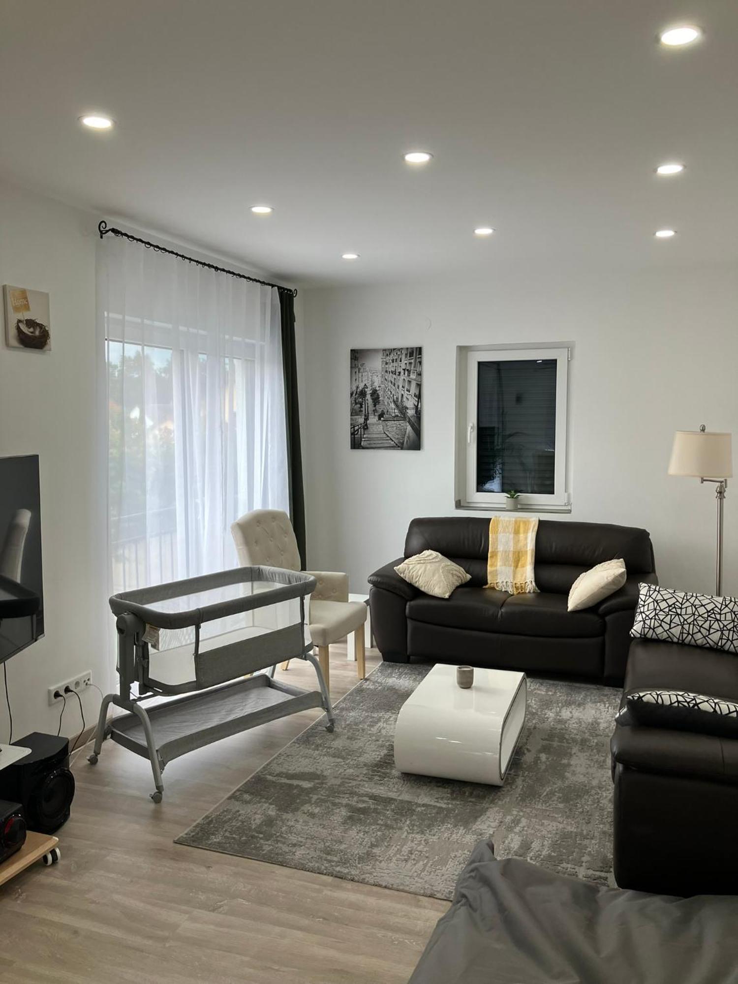 Moderne Einliegerwohnung Naehe Ingolstadt Und Bad Goegging Munchsmunster エクステリア 写真